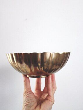 Vintage Brass Fluted Bowl Centerpiece Scalloped Trinket Dish Planter Mid Century